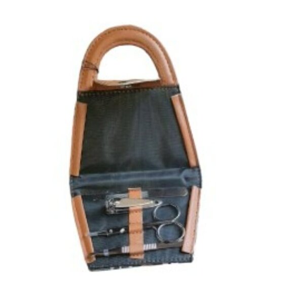 NWT Avenue 9 Colorful Nail File, Tweezers and 2 other Accessories in Tiny Purse - Picture 2 of 3